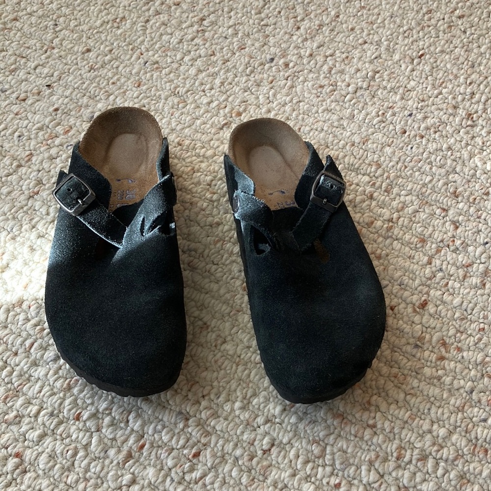 Birkenstock Boston black suede shoes with soft footbed